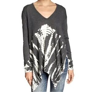 Young Fabulous & Broke Gray White Asymmetrical Oversized Shirt 5014